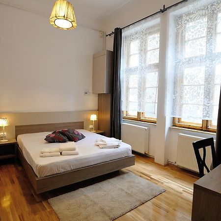 Dinicu Residence - Central Location Brasov Ngoại thất bức ảnh