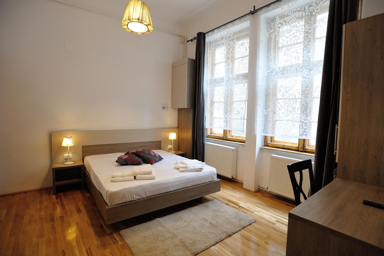 Dinicu Residence - Central Location Brasov Ngoại thất bức ảnh